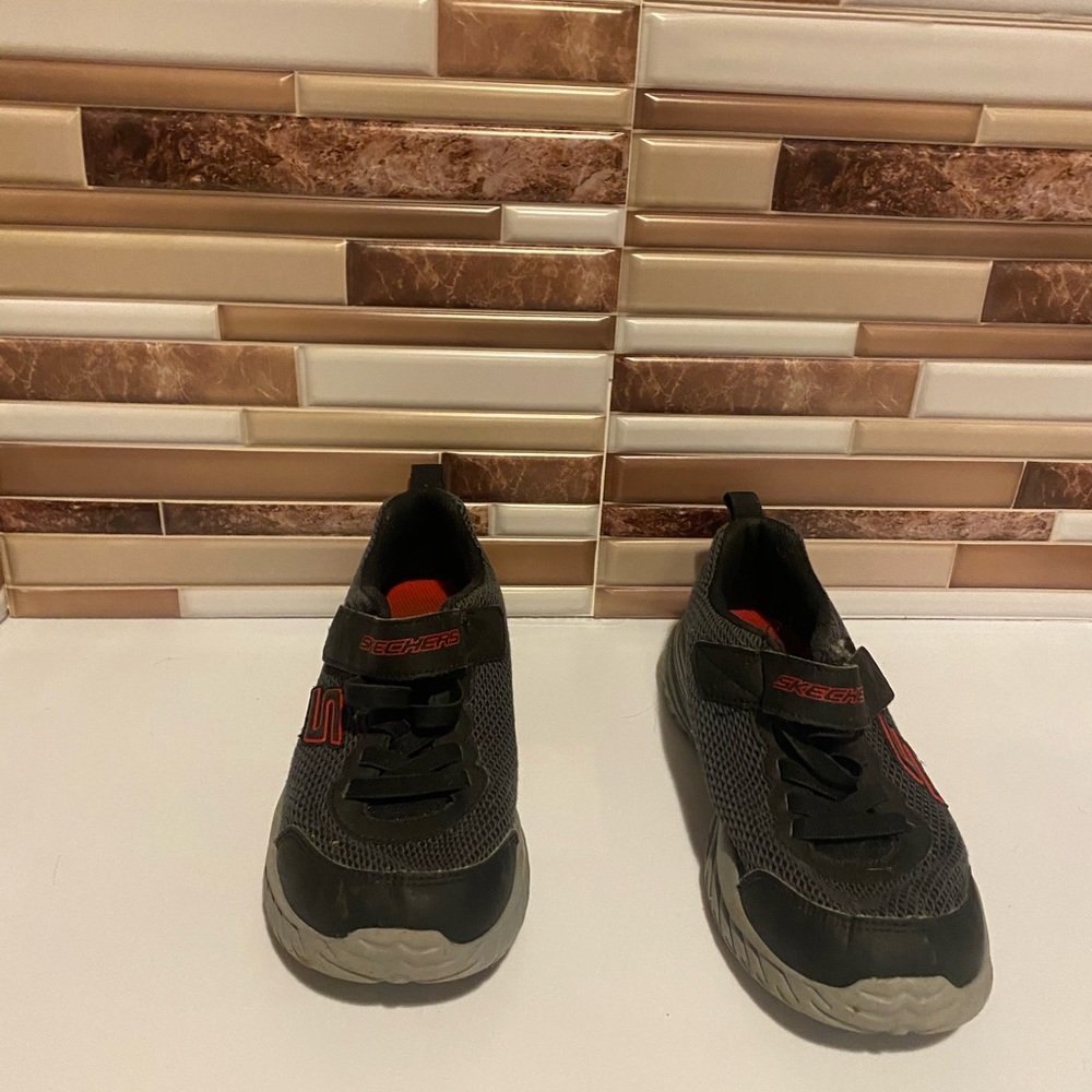 Boys Sketchers Velcro shoes